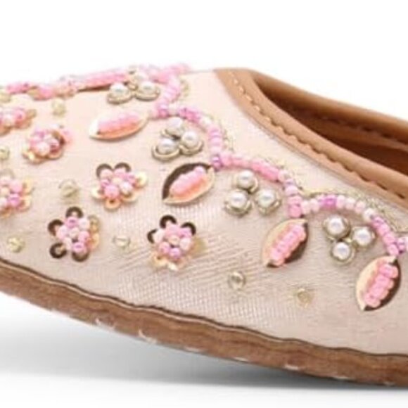 NIB. Women's Traditional Handmade Khussa Bridal Mojari Punjabi Jutti Flats -Sz 8 - Picture 2 of 5